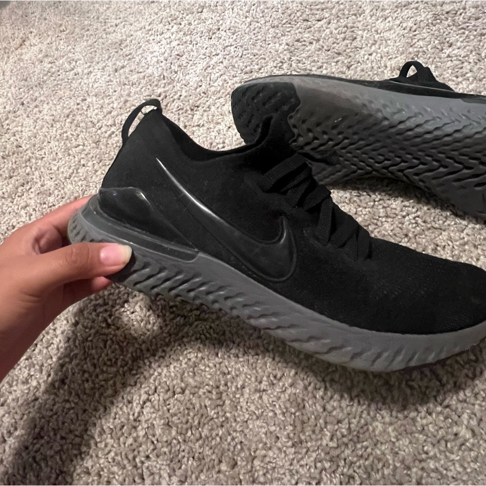 Nike Epic React Flyknit 2 Running Shoes